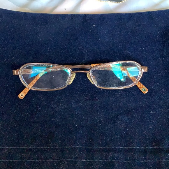 Two coach frame - Picture 3 of 12